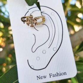 Zirkon Taşlı Kar Tanesi Detaylı Sıkıştırmalı Kıkırdak Silver Küpe